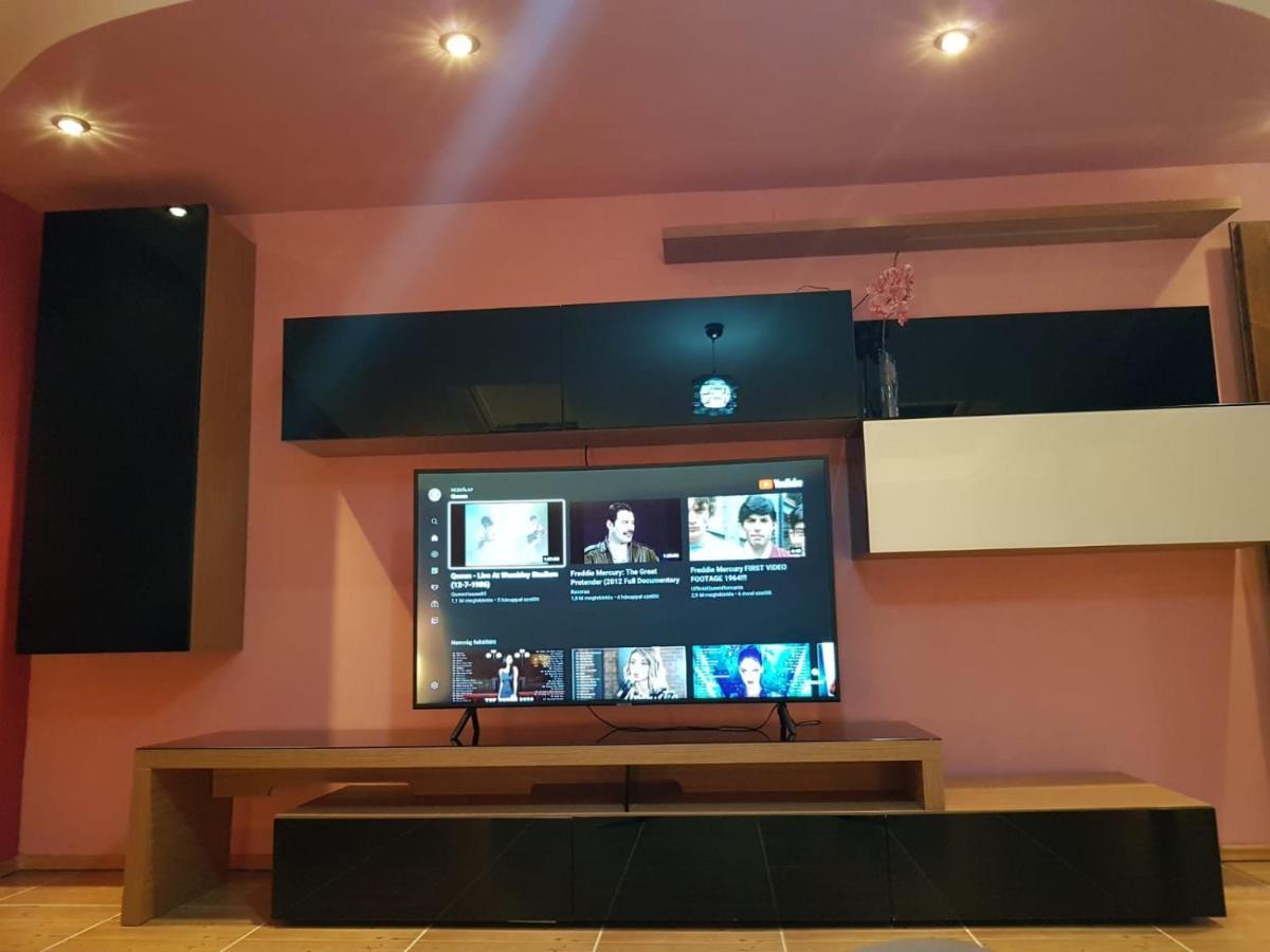 Nomi Apartment Targu Mures